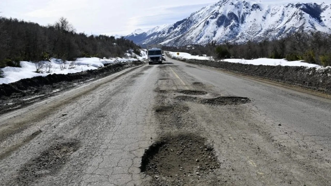 Torres pidió que camiones chilenos paguen por mantenimiento de rutas