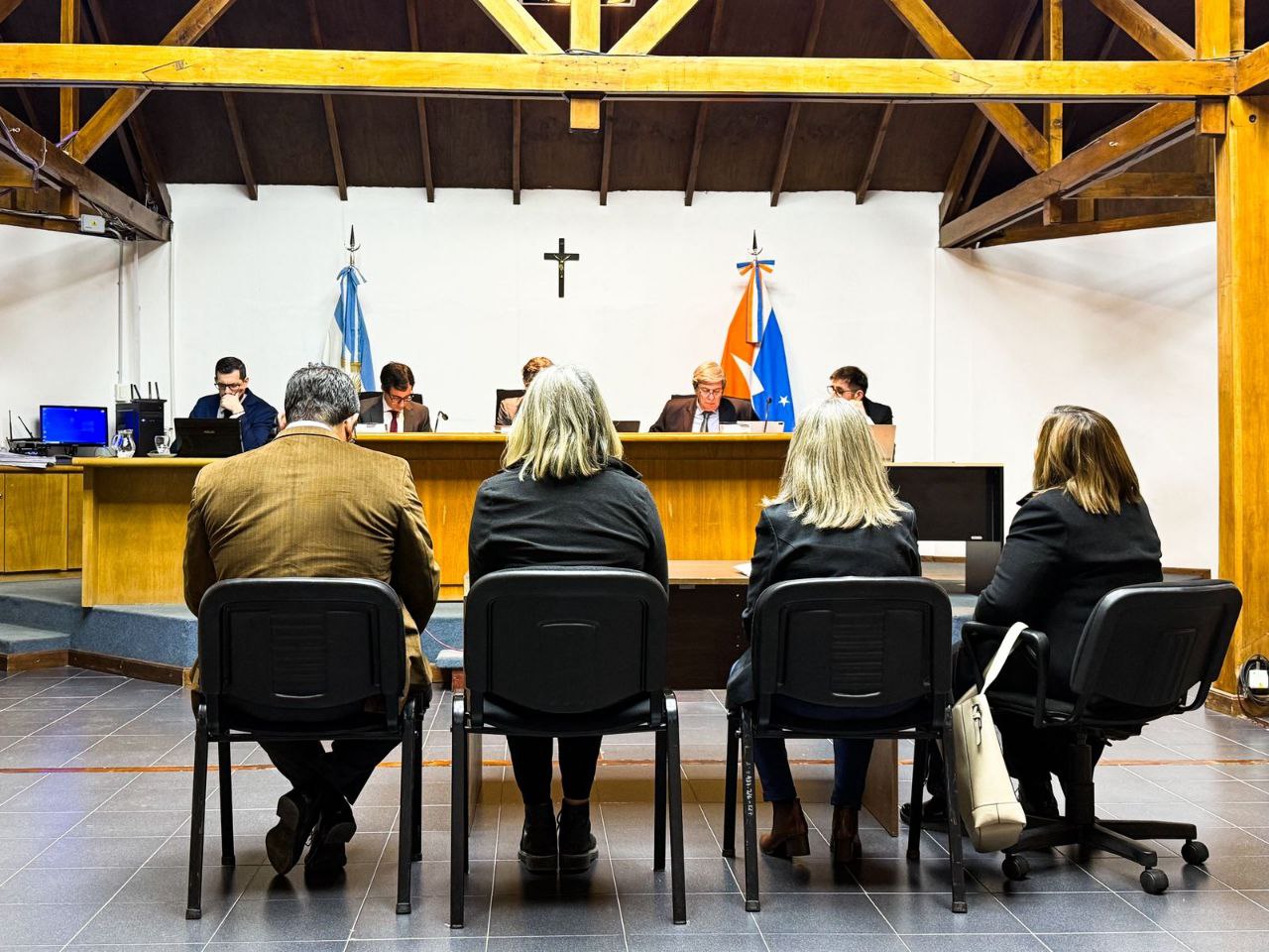 Comenzó el juicio a una mujer acusada de asesinar a su pareja