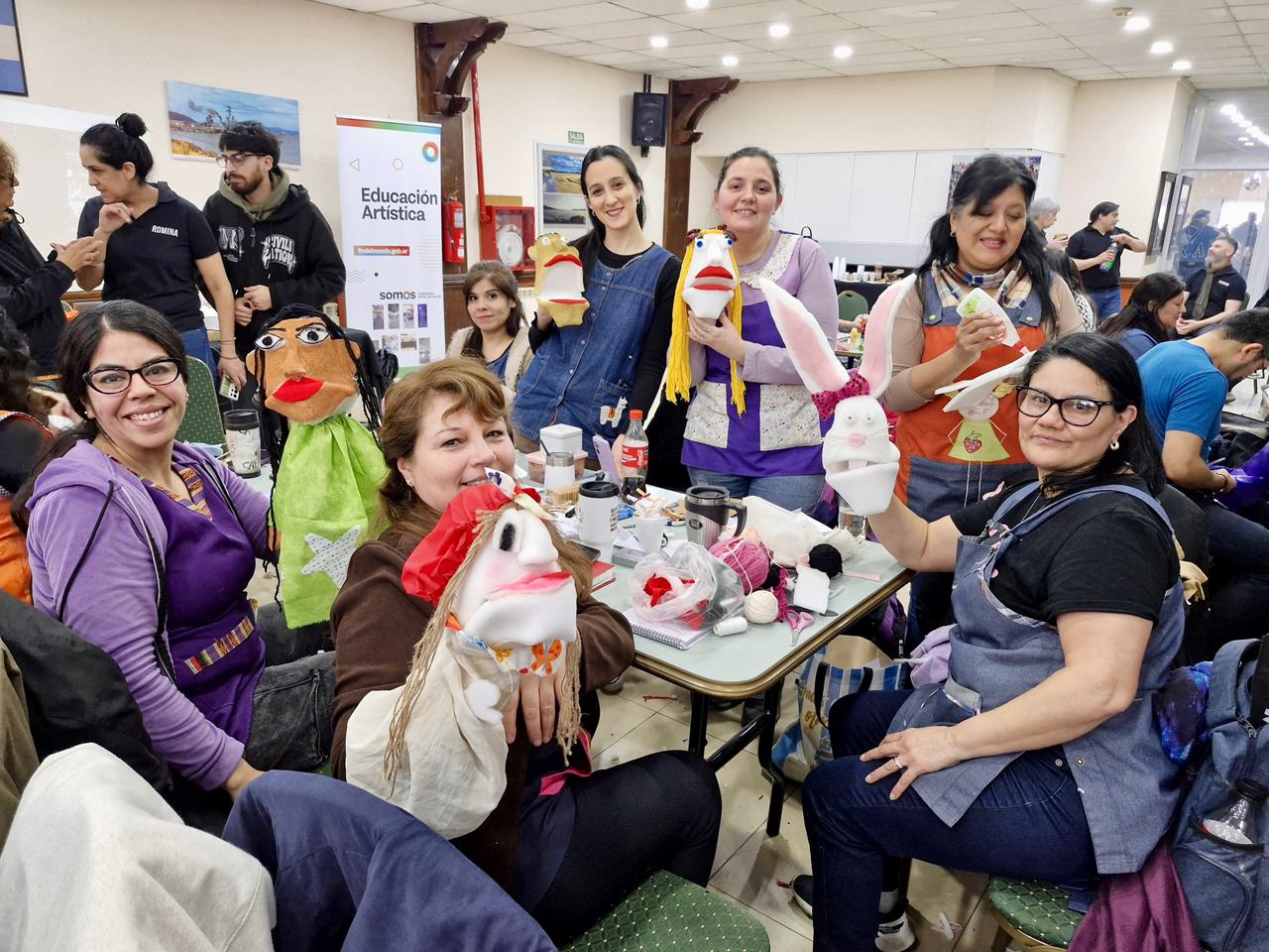 «Los títeres como metáfora y símbolos en la Educación»