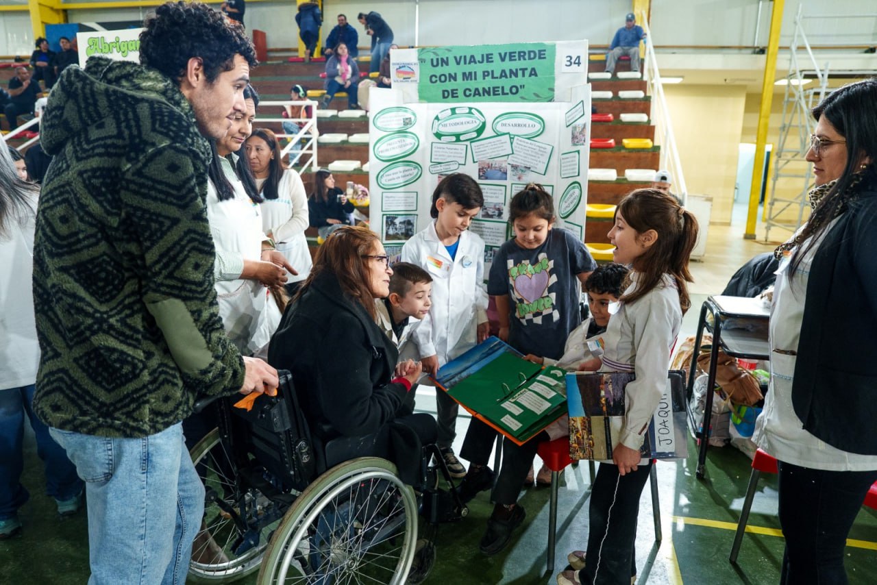 Más de 3600 estudiantes y 440 docentes participaro de la Fería de Arte, Ciencia y Tecnología