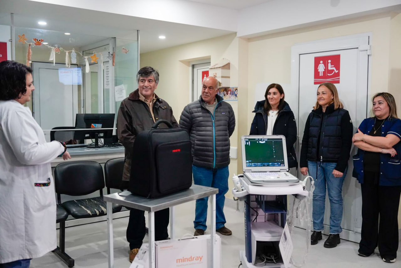 El Hospital incorpora un nuevo ecógrafo donado por Estancia Sara