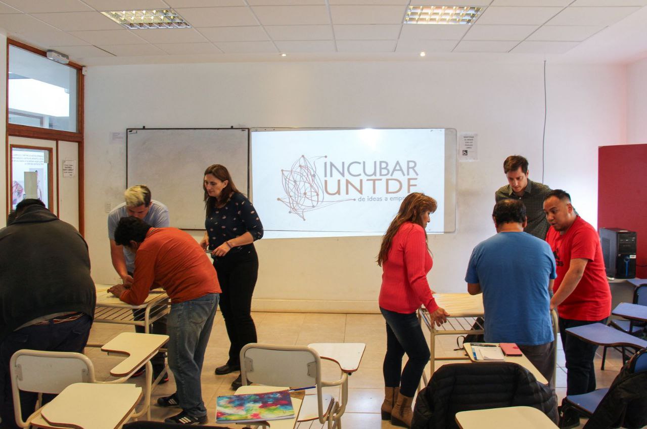 Programa de financiamiento para jóvenes emprendendores