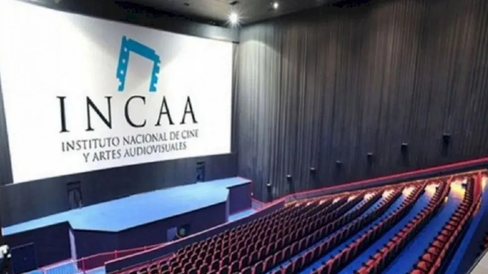 Según Adorni, «se terminó el kiosco» del INCAA