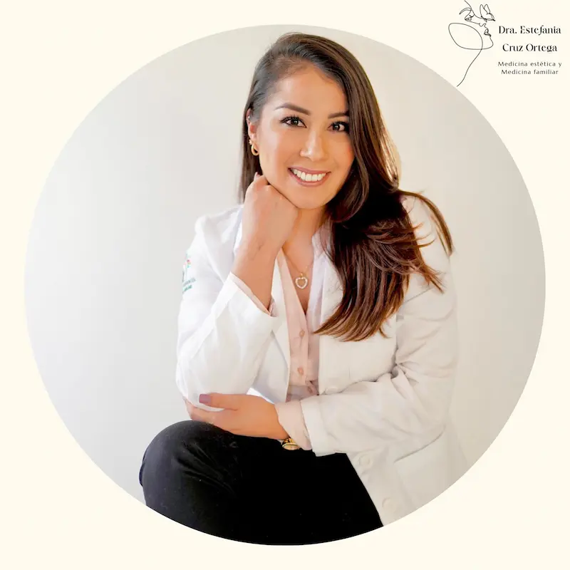 Dra. Estefanía Cruz Ortega, especialista en medicina estética y familiar en Aguascalientes