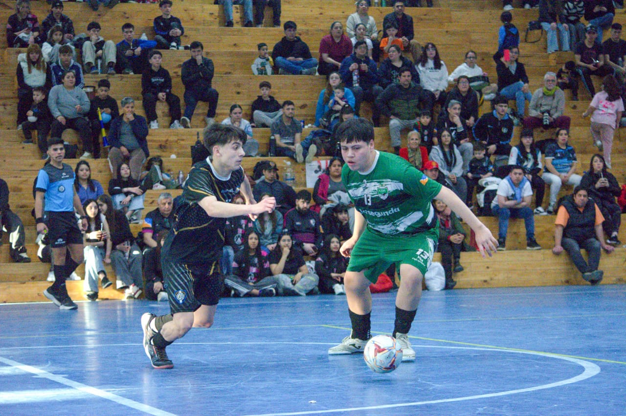 Luz y Fuerza y Escuela Municipal repitieron el titulo en los «Juegos Fueguinos»