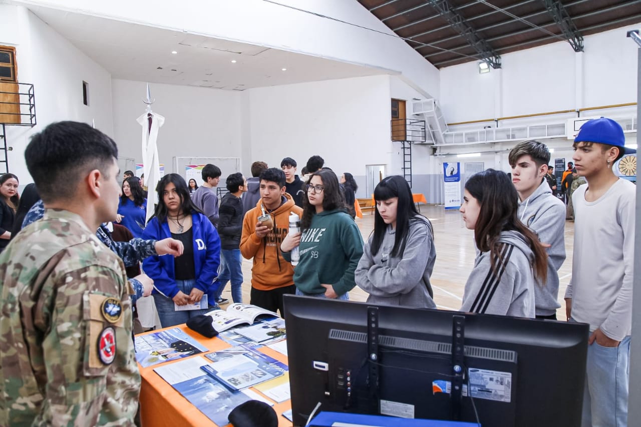 La Expo Carreras y Oficios pasó por Tolhuin y llega al resto de la provincia