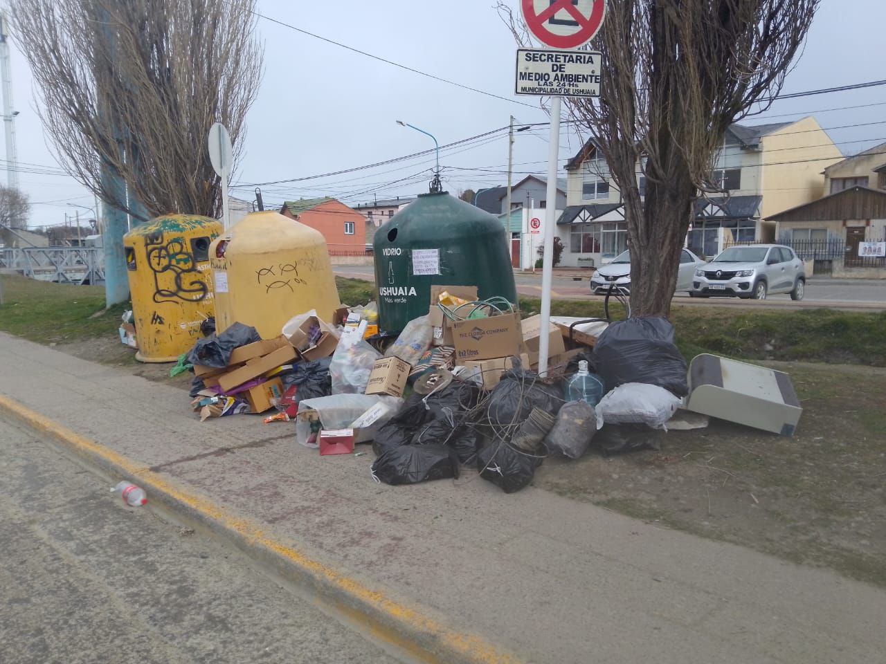 En Ushuaia también piden que no arrojen basura en la calle