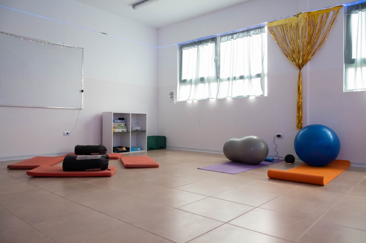 El colegio «Padre José Zink» inauguró una sala sensorial