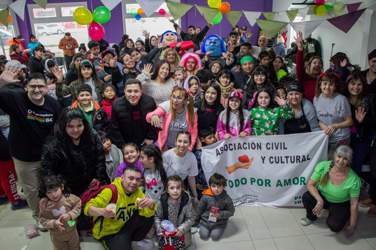 «Todo por amor» organizó un festejo del Día de las Infancias