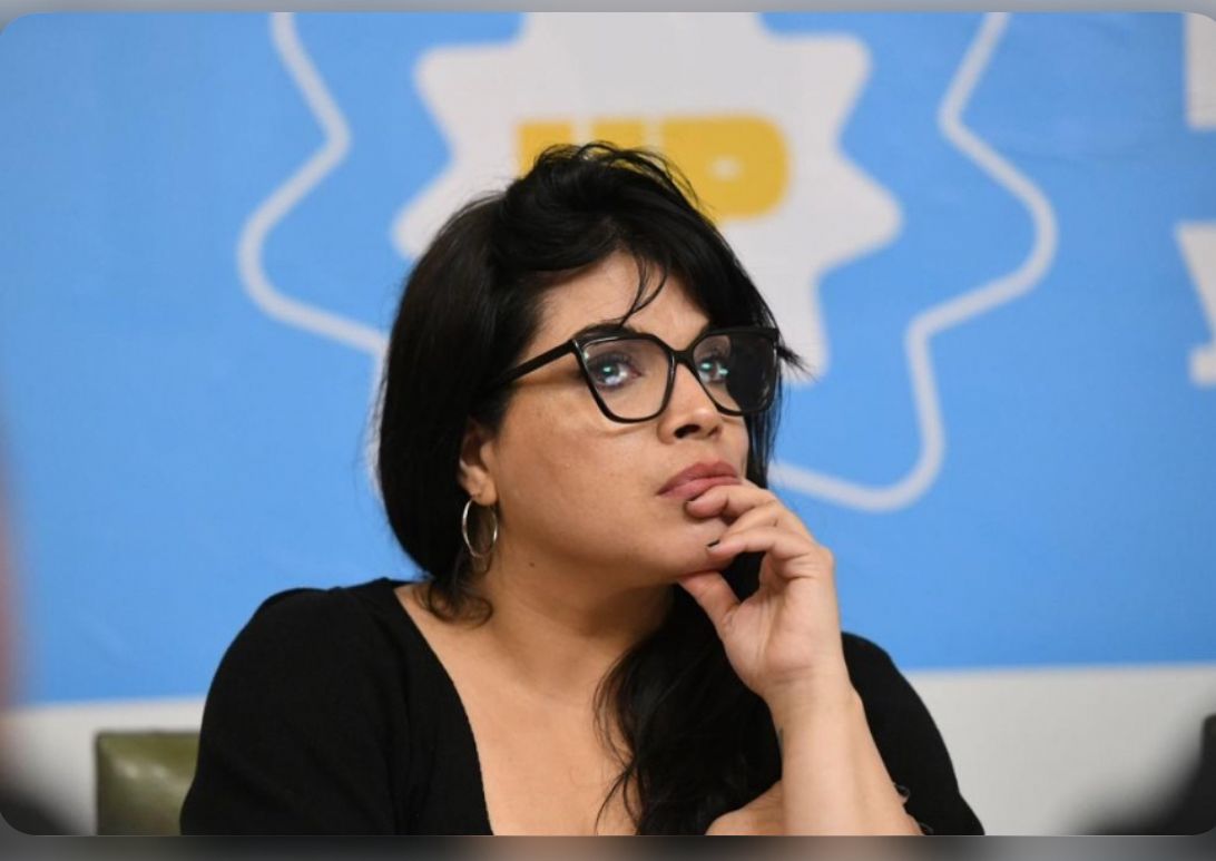 Duro cuestionamiento de Duré a Milei: «Si no veta, decreta»