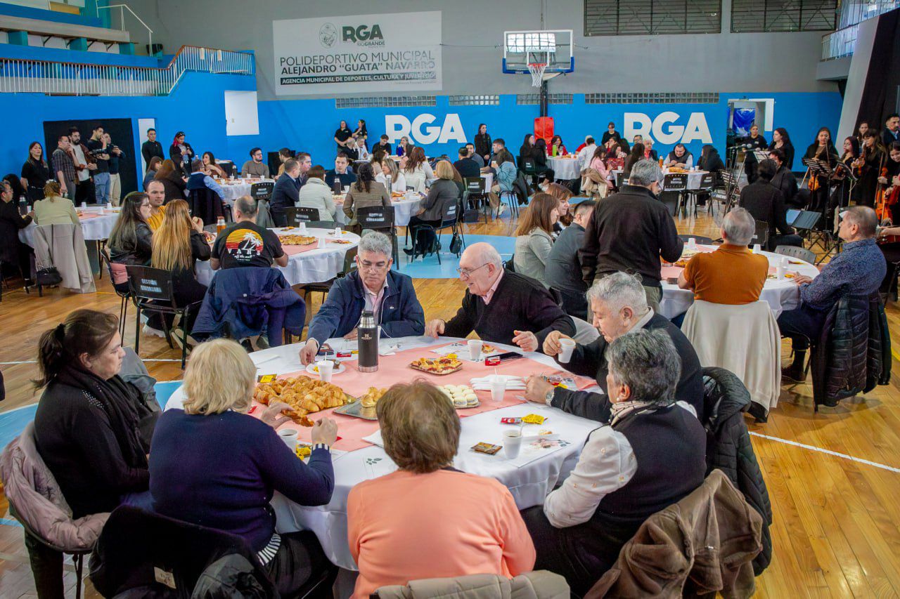 La Intendencia agasajó a pastores en su día