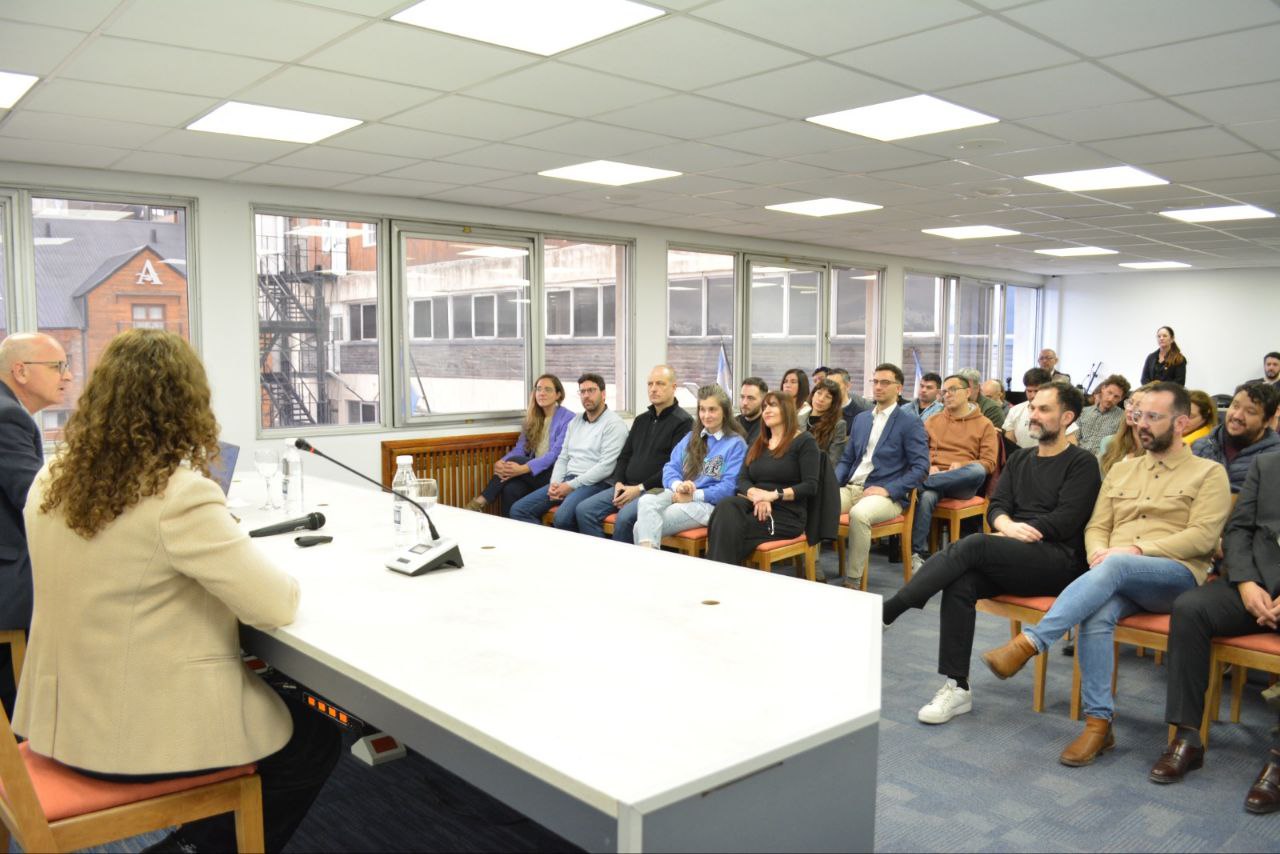Presentan claves sobre captura de carbono en bosques y turberas