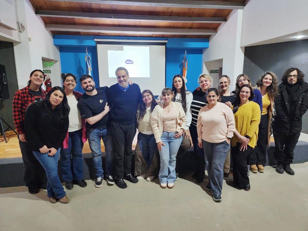 Se reailzó el seminario de «Epistemología y metodología de la investigación»