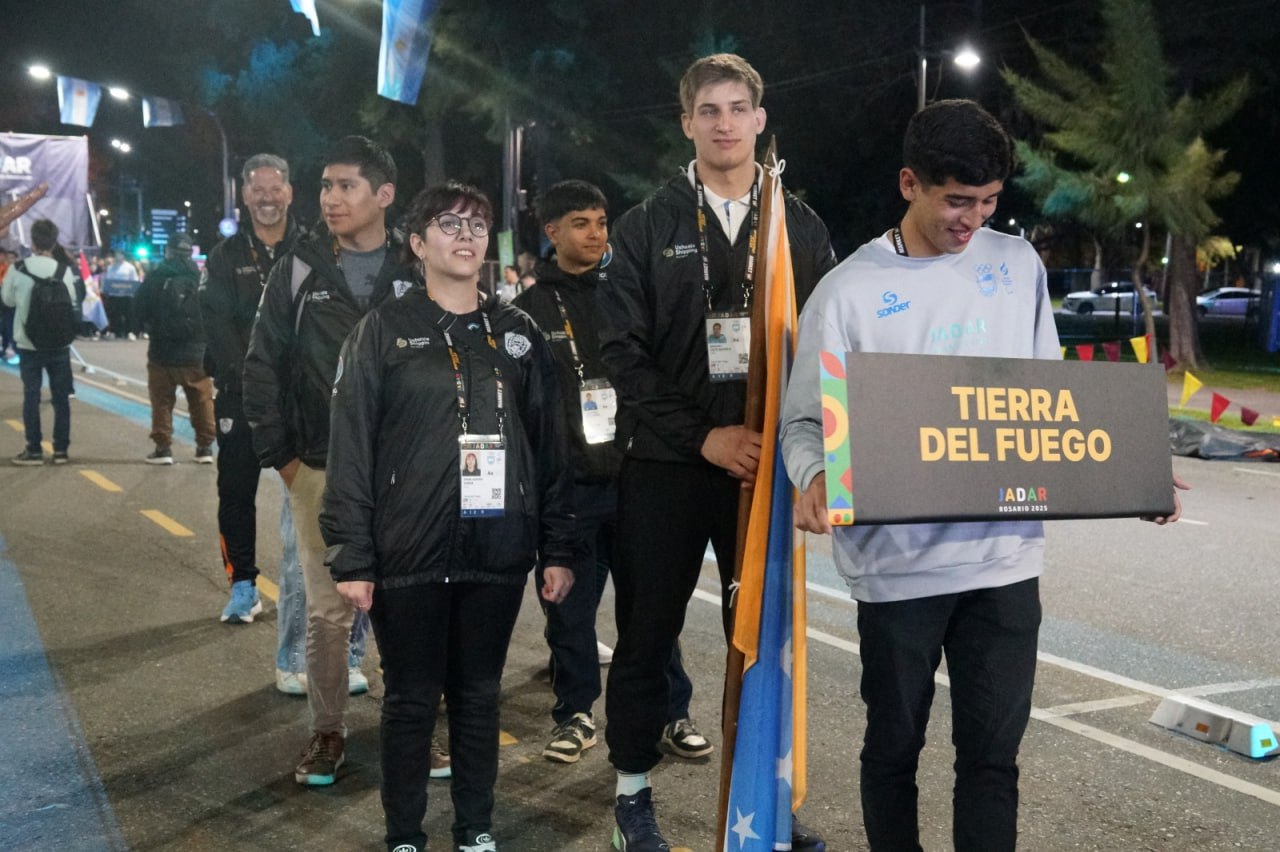 Fueguinos en el acto inaugural de los Juegos de Alto Rendimiento