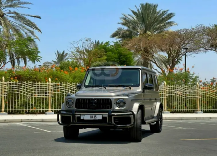 Cómo Disfrutar de la Experiencia de Conducir en Dubai con Coches de Alquiler