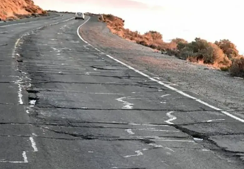 Pelea entre Santa Cruz y Nación por el estado calamitoso de la Ruta 3