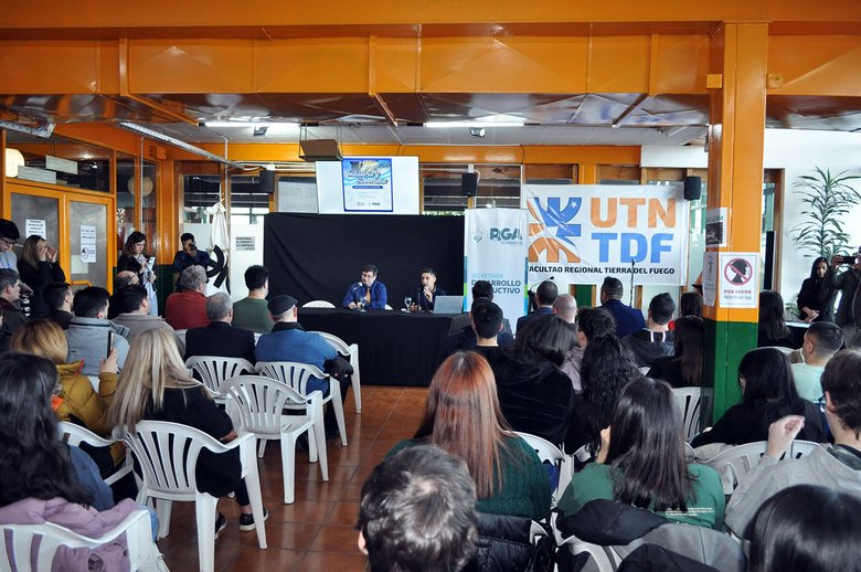 La UTN celebró el Día de la Industria junto al Municipio de Río Grande