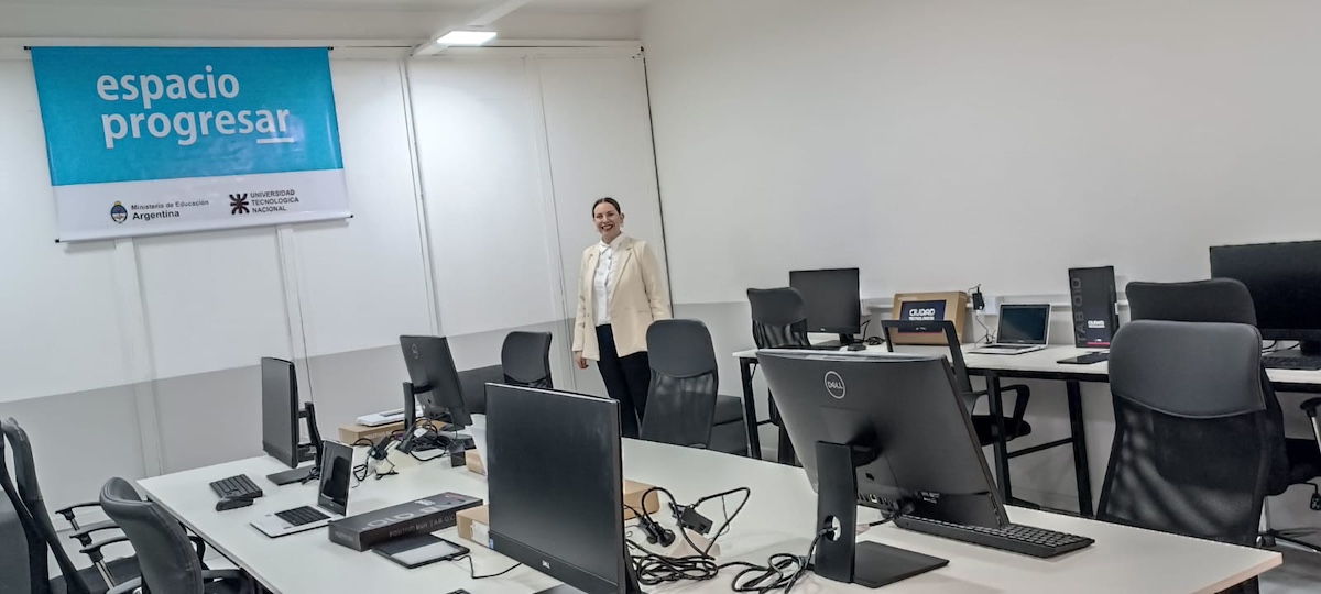 La UTN abrió espacios de coworking para alumnos, con apoyo del Municipio de Río Grande