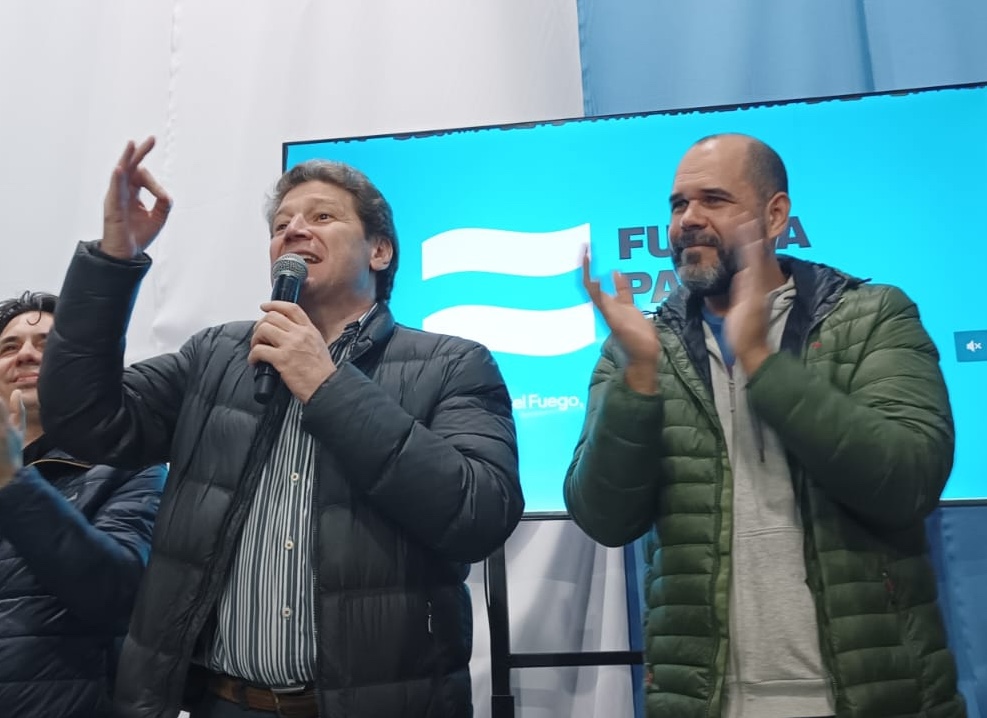 Tita anunció una oposición basada en la escucha
