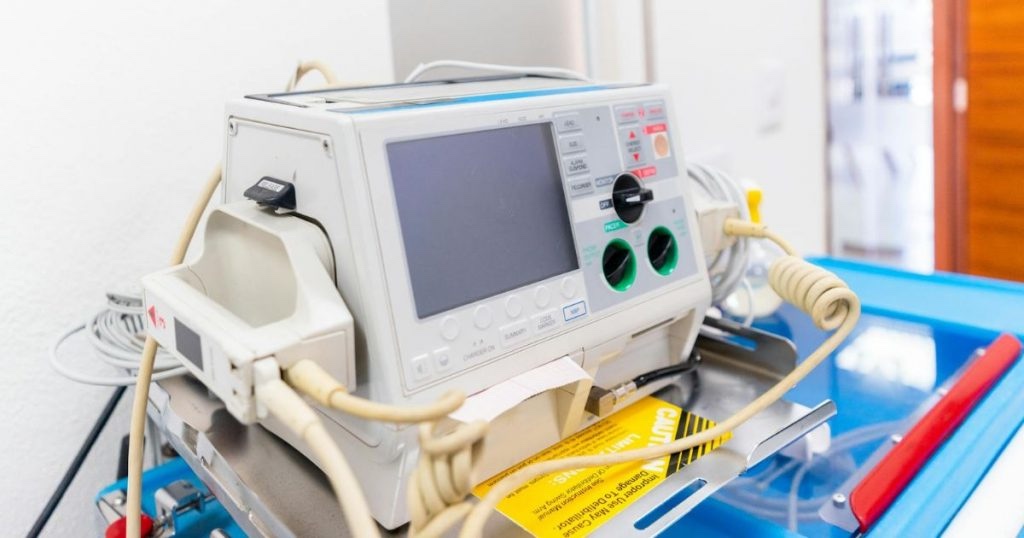 Familias de electrodependientes alertan sobre riesgo de vida