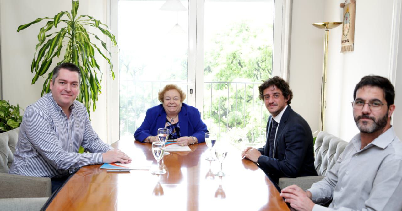 El Municipio refuerza la cooperación para promover y proteger los derechos humanos