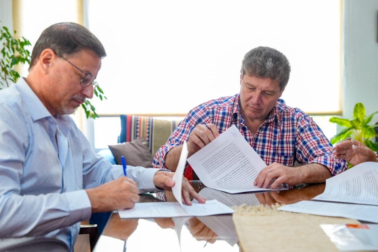 Melella anunció la construcción de un gimnasio y 10 aulas en el Colegio Guevara