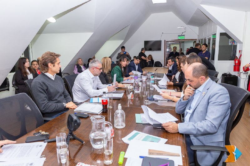 Tras el acuerdo con el gremio, la Legislatura retoma el debate de las deudas fiscales