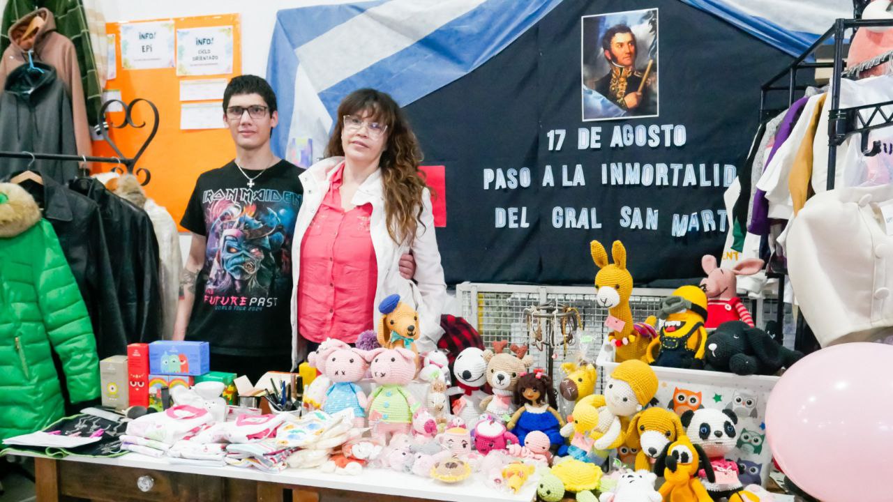 «Feriantes del fin del mundo» en el mes de la Tradición