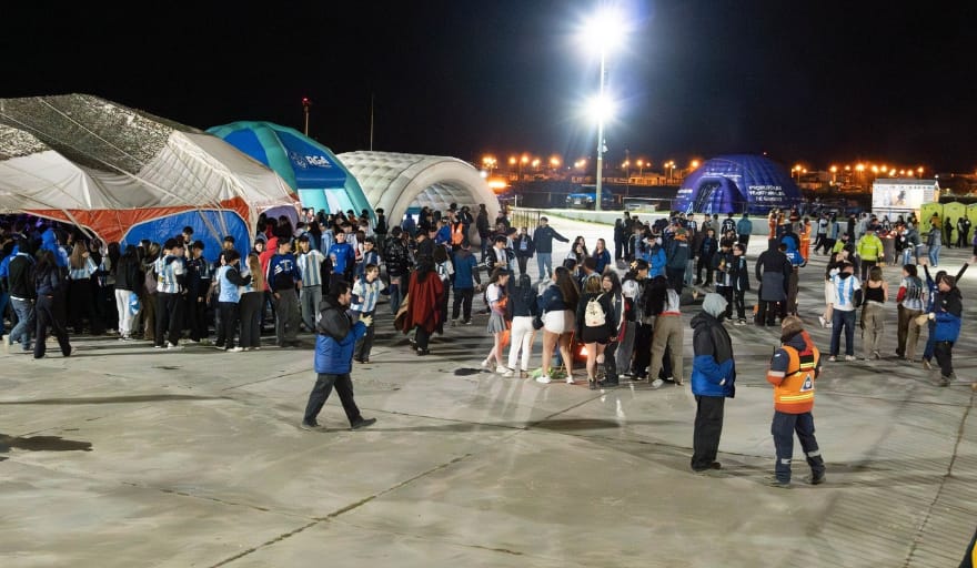 Se llevó a cabo la primera noche de la Serenata Estudiantil