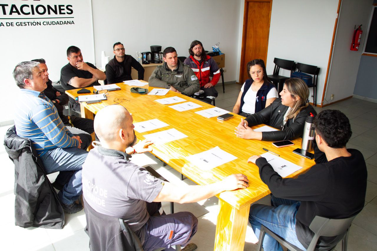 Coordinan el operativo de seguridad para la Serenata Estudiantil