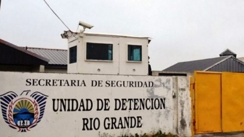 Principio de incendio en la Unidad de Detención N.º 1