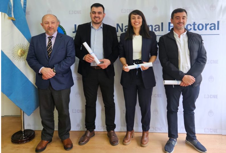 La Justicia Electoral entregó los diplomas a los nuevos legisladores electos fueguinos