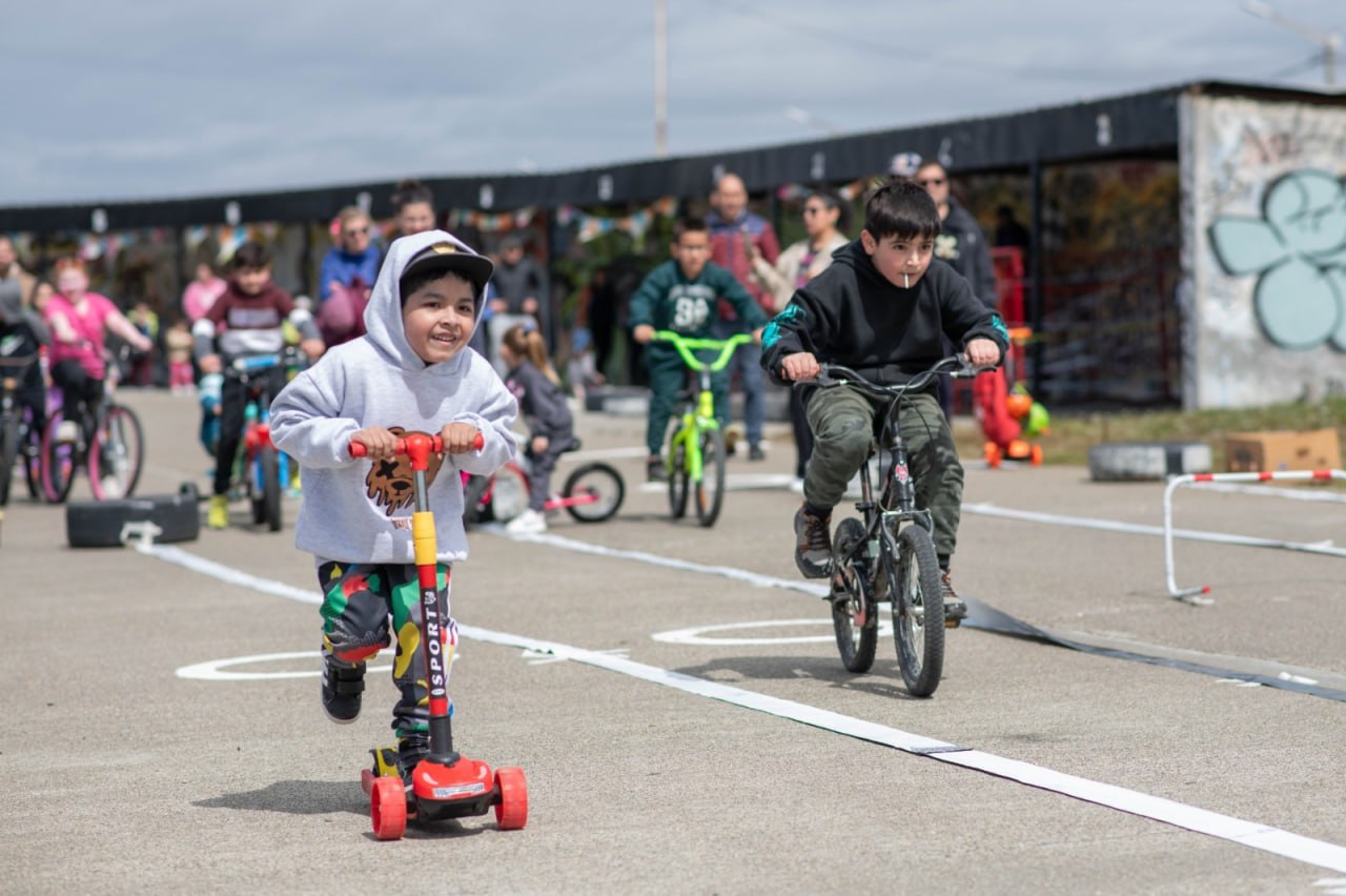 Más de 30 mil estudiantes en los programas provinciales de Educación Física