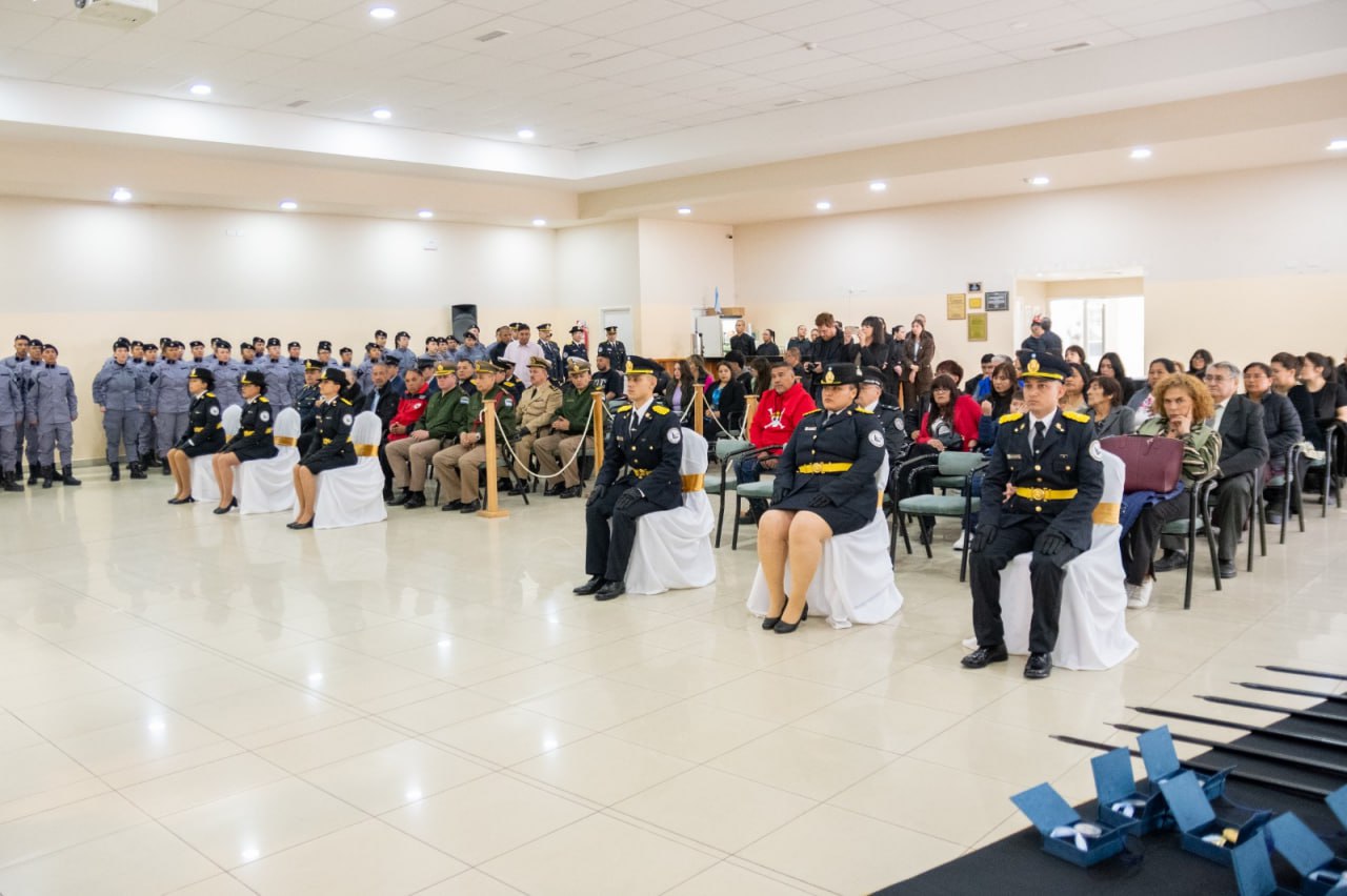 Cuarta promoción de subadjuntores del Servicio Penitenciario