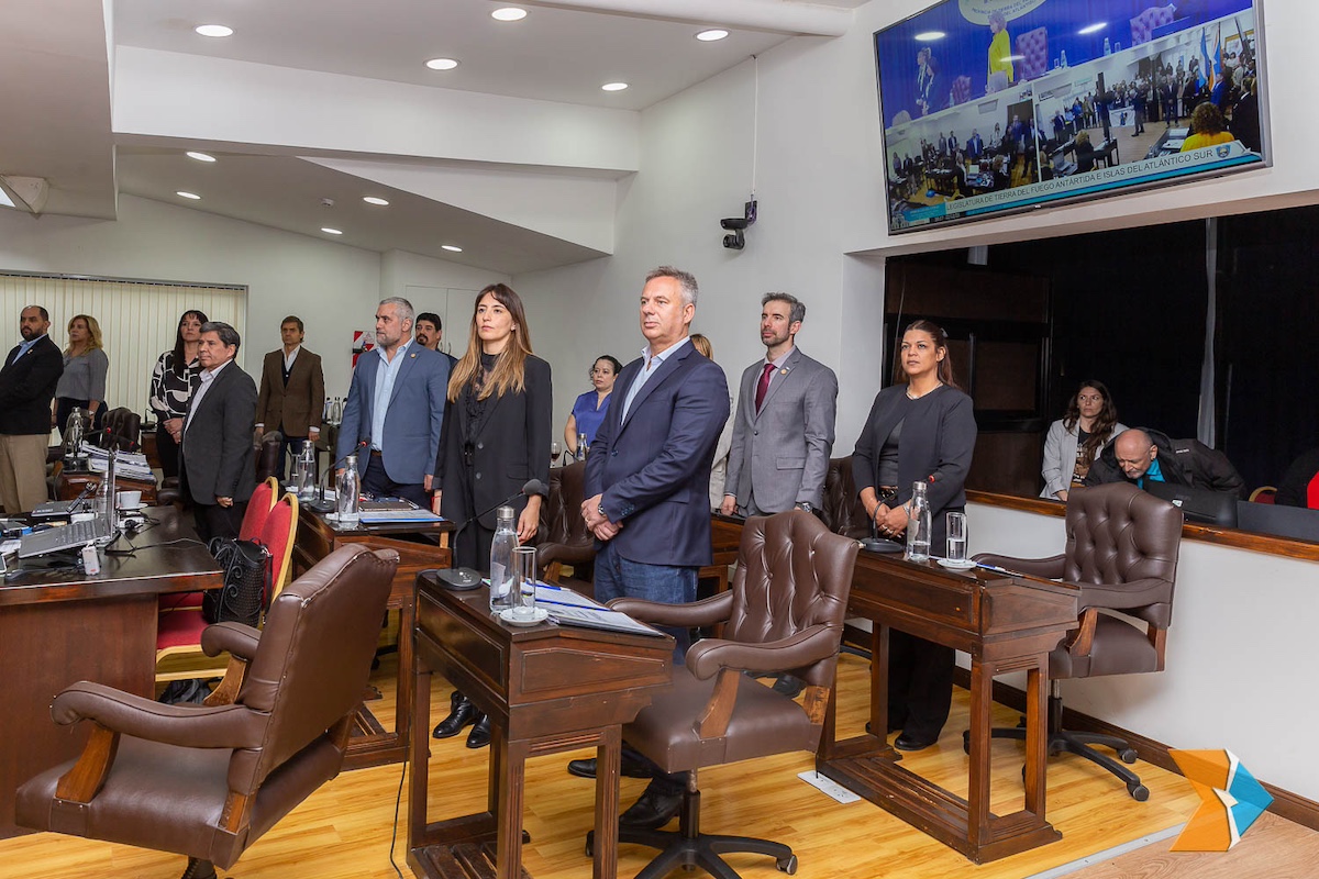 La Legislatura avaló la transferencia de áreas de YPF