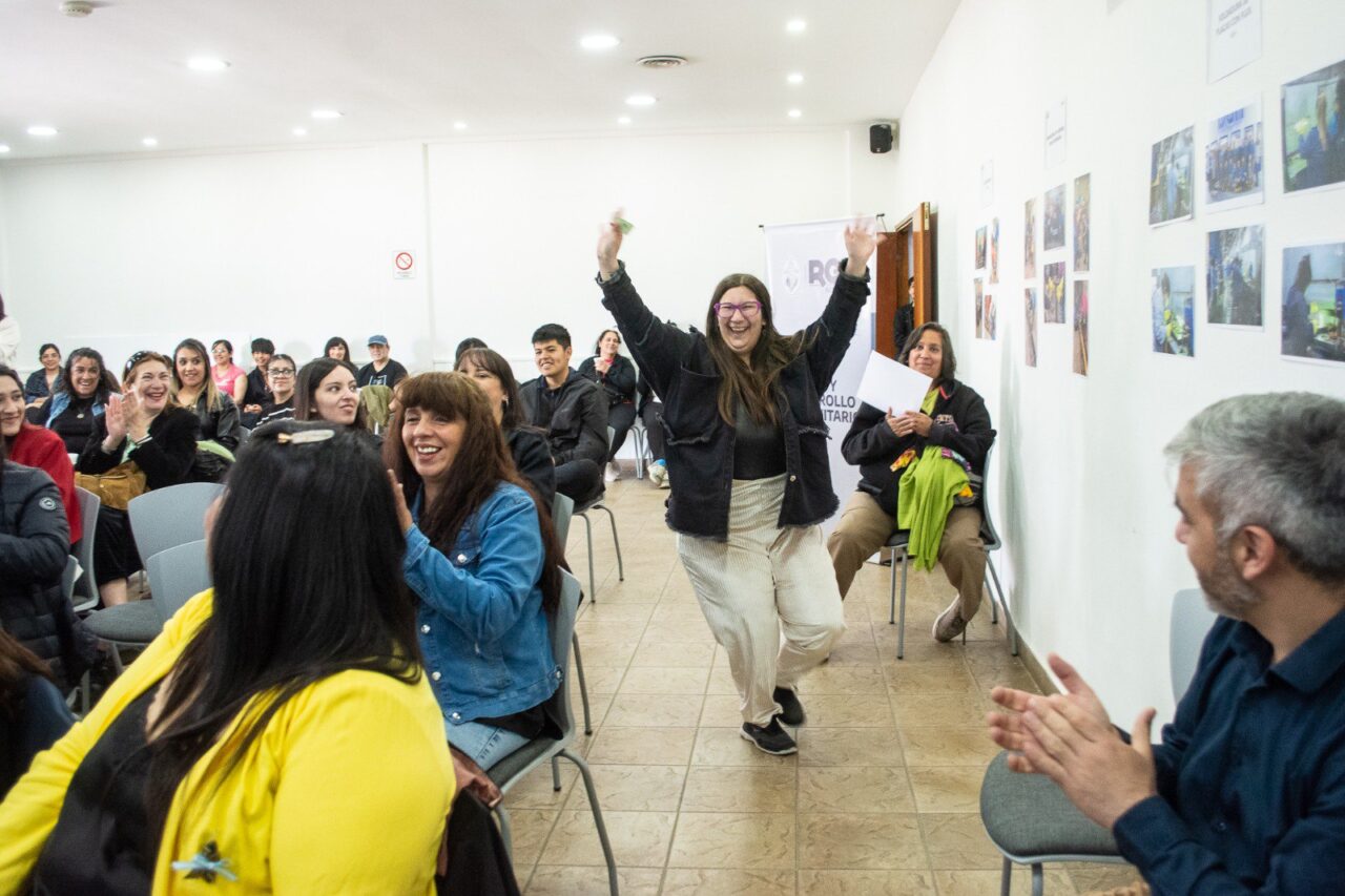 Más de 180 mujeres certificaron en oficios