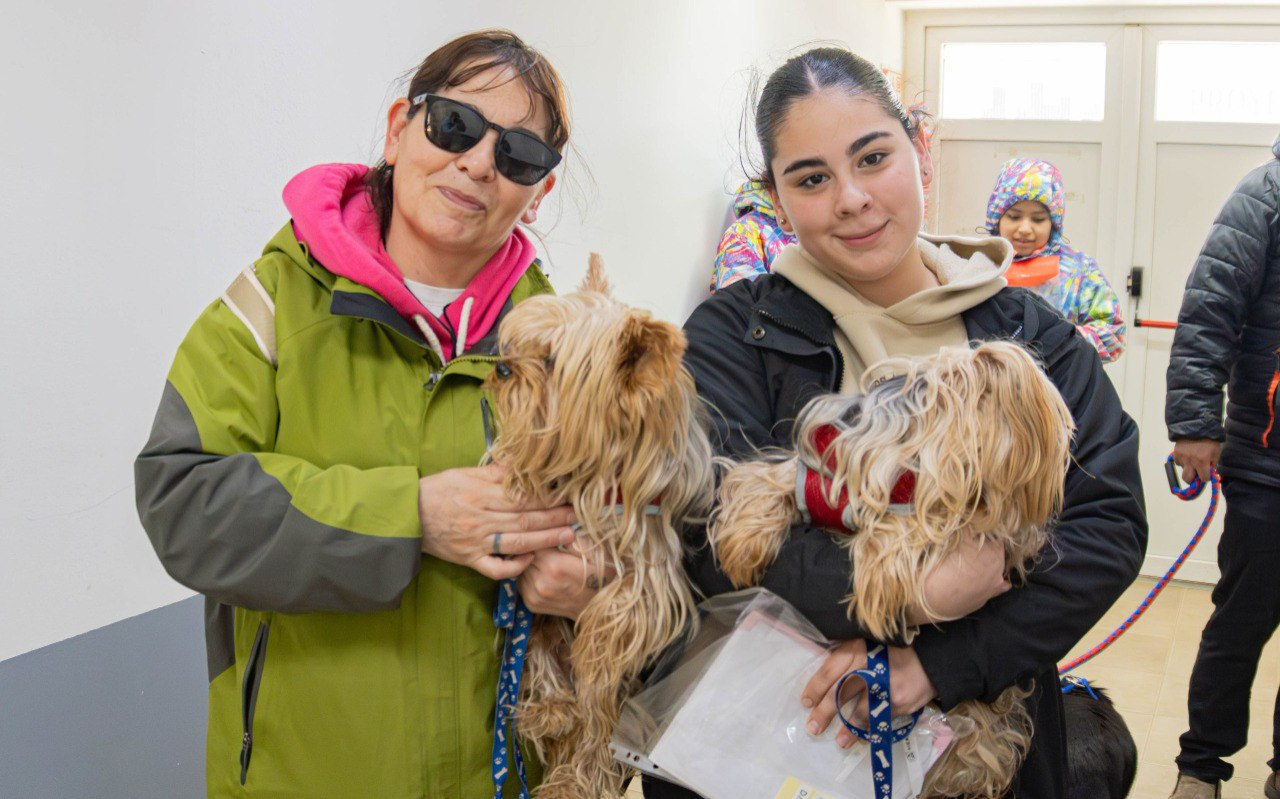 Nueva jornada de adopción responsable en la costanera