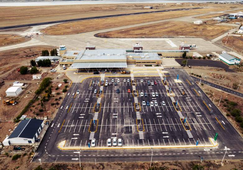 Remodelado y ampliado, vuelve a operar el aeropuerto de Río Gallegos