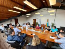 FUNCIONARIOS MUNICIPALES DE USHUAIA EVALUARON CON LOS GREMIOS EL IMPACTO DE LA QUITA DE FONDOS DE COPARTICIPACION