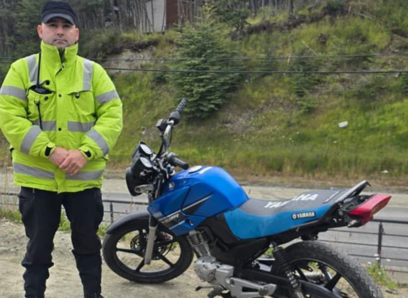 Atropellaron a un efectivo policial durante un control: hay un detenido