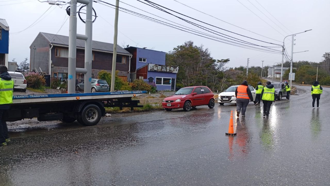 Controles de tránsito durante la madrugada de año nuevo