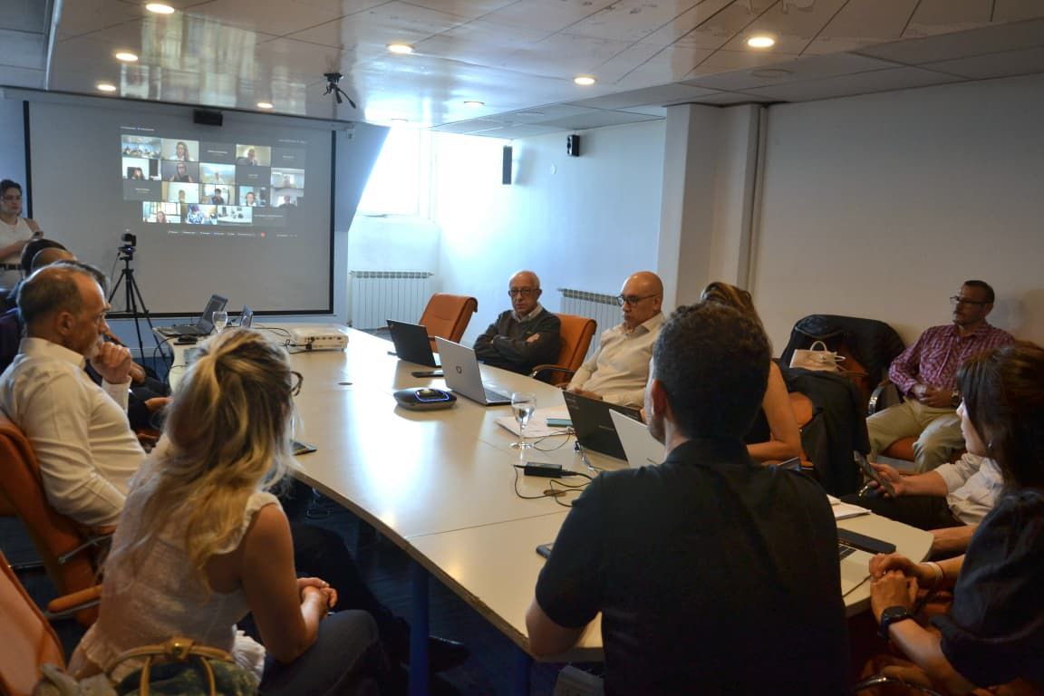 Devita insistió en la defensa de la Ley 19.640