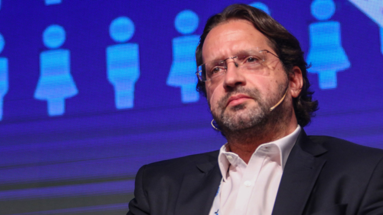 Lavagna renunció a su cargo en el INDEC