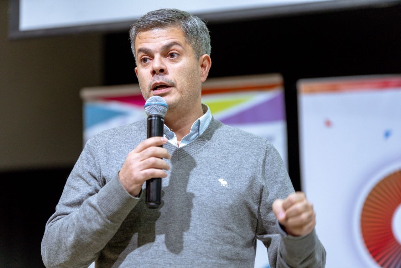 Rechazo a la postulación de un ex militar británico al Nobel de la Paz