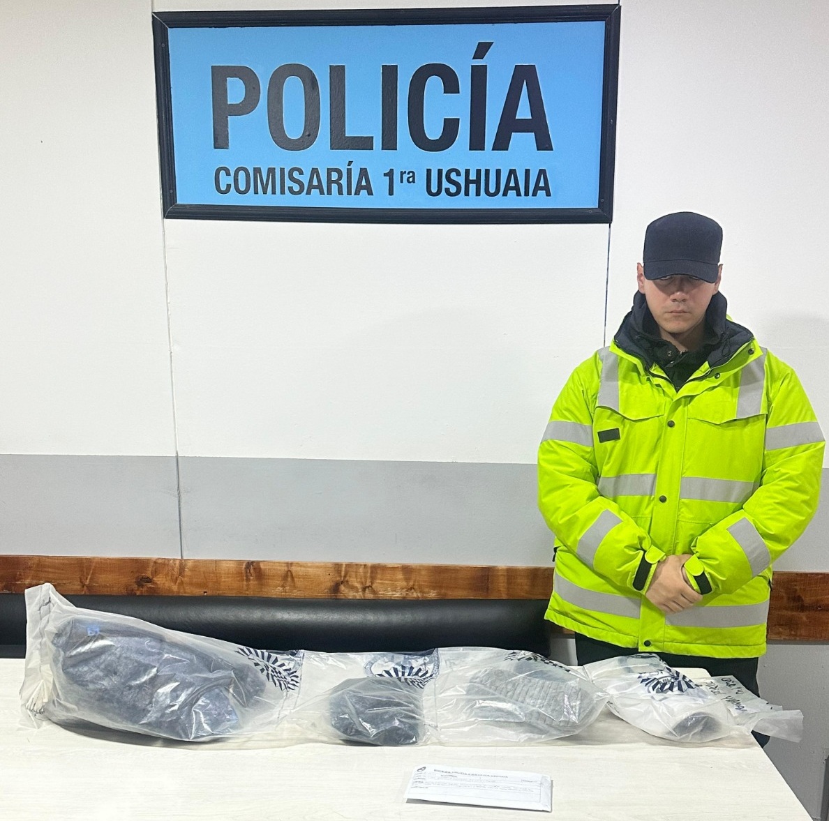 Tras una denuncia por hurto, allanaron una vivienda en Ushuaia
