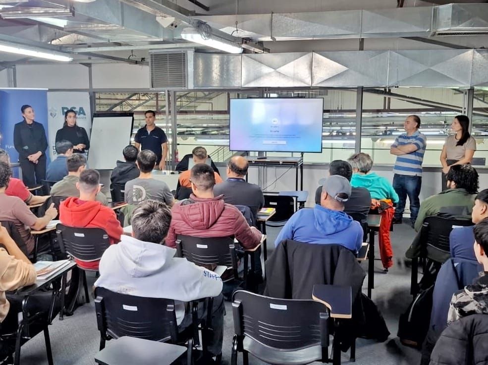 Con más de 700 inscriptos, inició la Escuela Municipal de Emprendedores