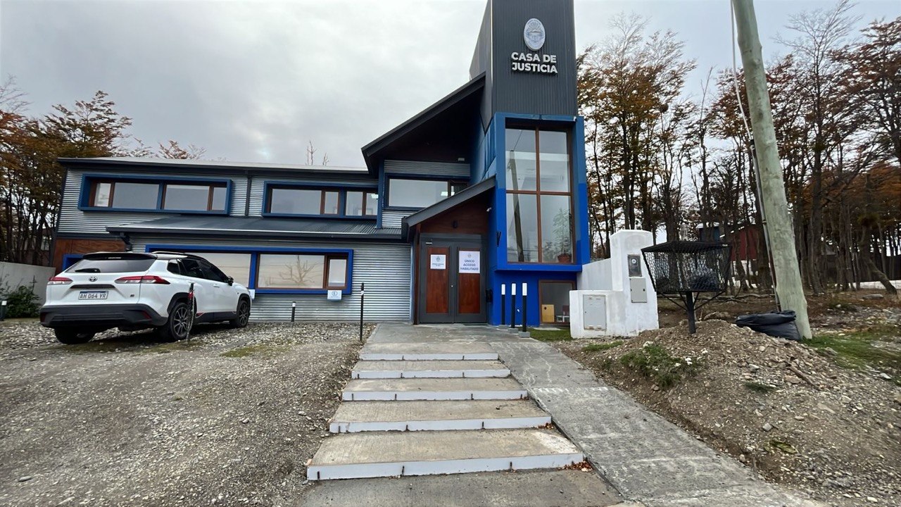 Avanza una obra para mejorar la accesibilidad en la Casa de Justicia