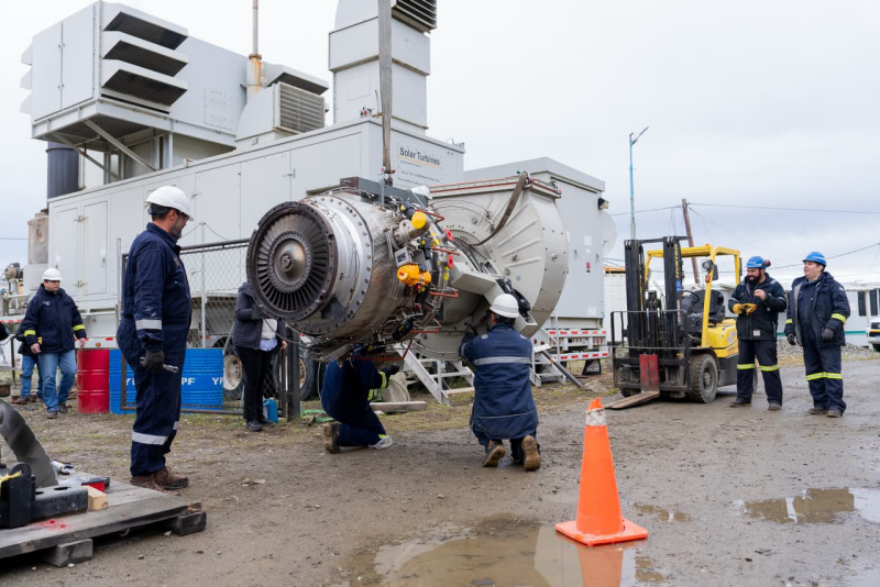 Completaron el mantenimiento integral de la turbina Taurus 60 en la usina de Ushuaia