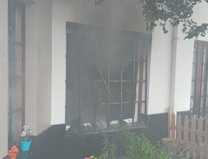 Un tomacorriente provocó un incendio en una vivienda del B° Mutual