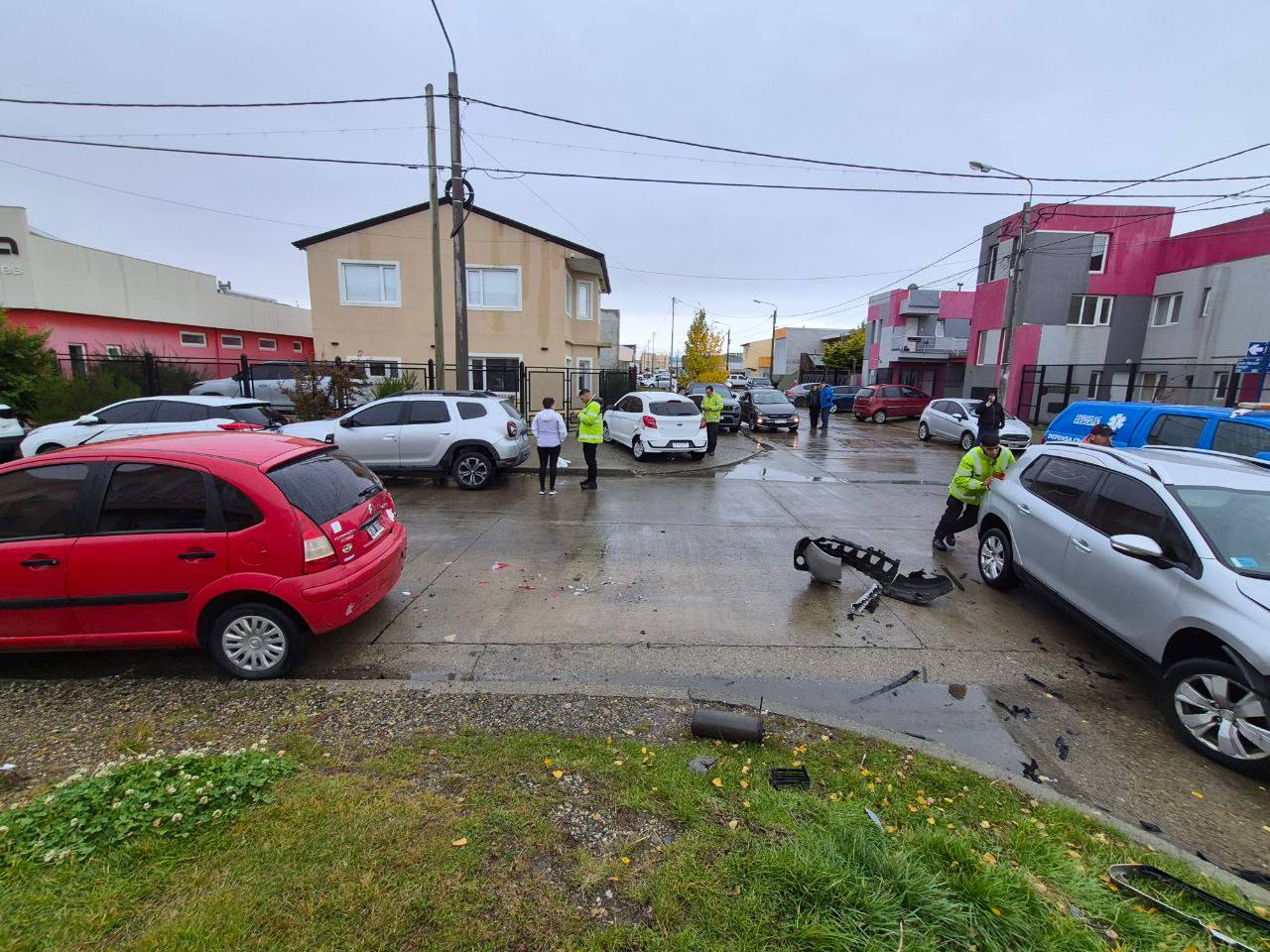 Múltiple choque en el B° Buenavista: estuvo involucrada una ex senadora fueguina